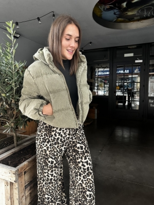  KAKI