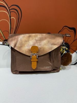  MARRON METAL