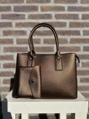  marron metal