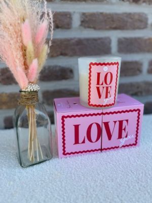  LOVE ROSE