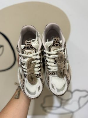  CREAM/BEIGE